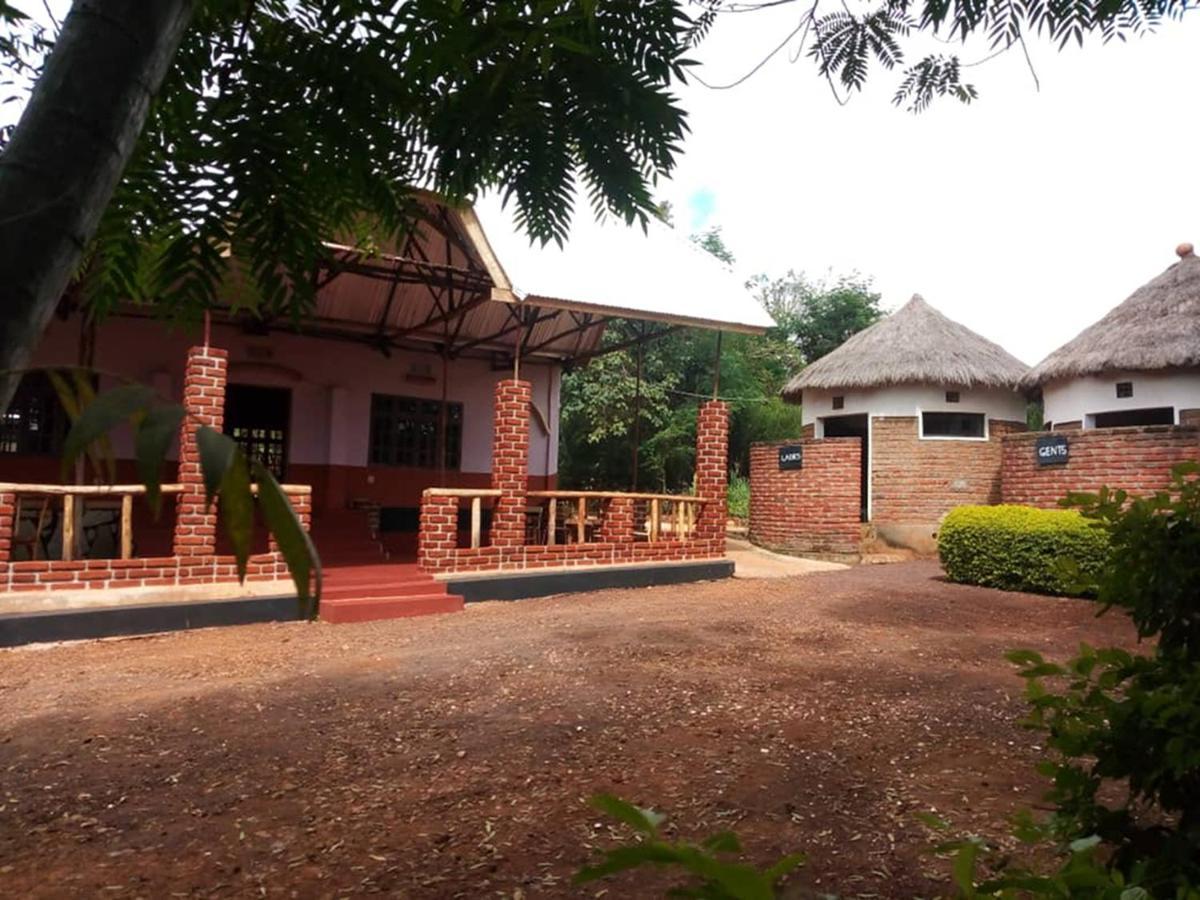 Karatu Safari Camp Lodge Exterior photo